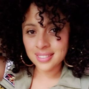 Meet your Posher, Joanna